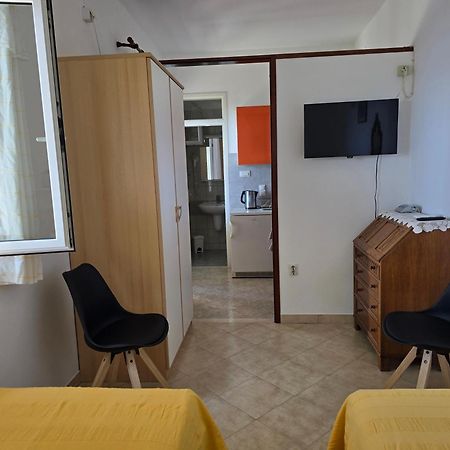 Apartments Bajo - Free Parking Dubrovnik Eksteriør bilde