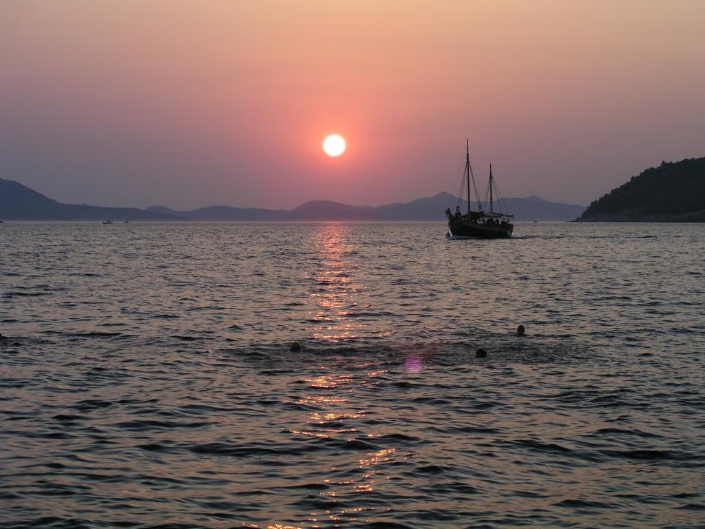 Apartments Bajo - Free Parking Dubrovnik Rom bilde